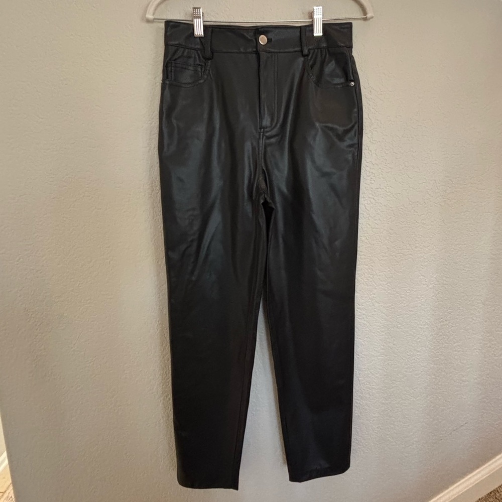 Zara faux leather pants - Picture 2 of 4